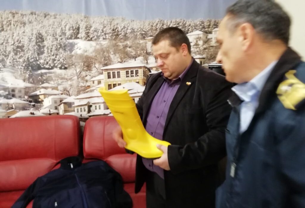 Нова опрема за противпожарната единица во Крушево, единицата е целосно опремена и подновена