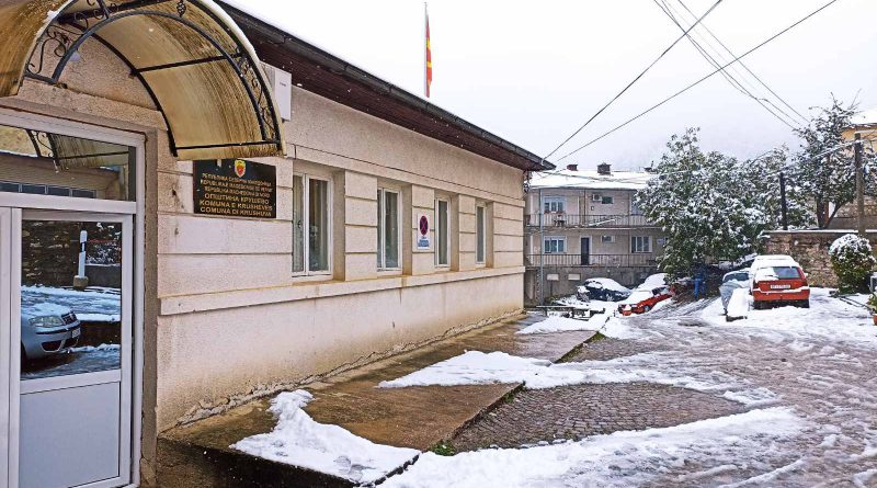 Општина Крушево ќе оттуѓува возила, штедење во време на криза