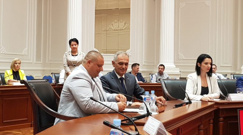 Потпишани договорите за изработка на урбанистички планови во селата и пат до Крушевско езеро