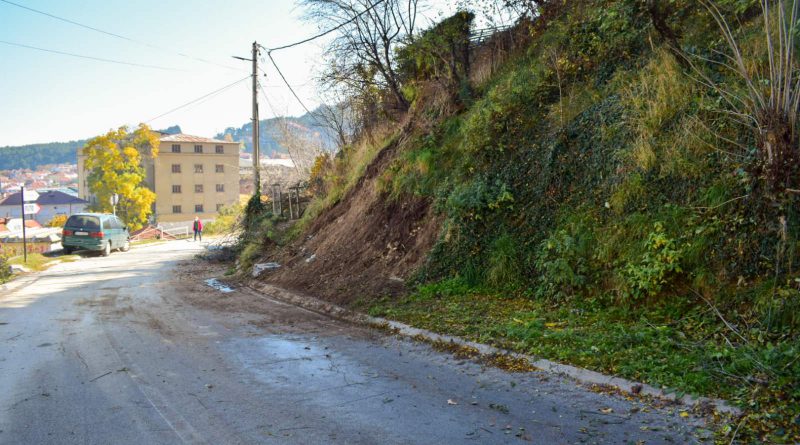 Уредување на јавни површини и собирање отпад – продолжува акцијата за подобар изглед на Крушево
