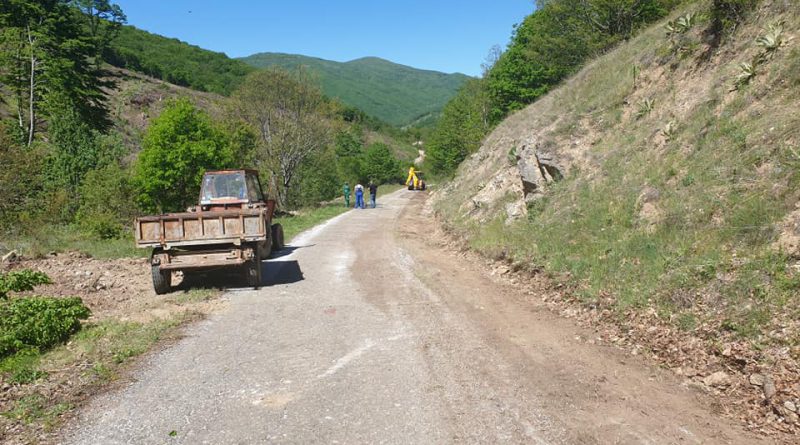 Уредување на патот Крушево – Пуста Река, се очекува асфалтирање
