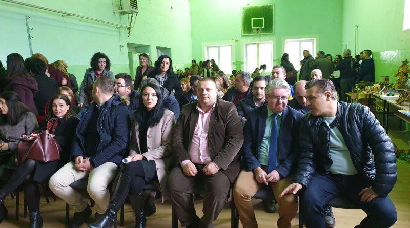 Успех за ОУ „Никола Карев“ на конкурсот „Мирисот на тутунот кој ги обојува детските игри“