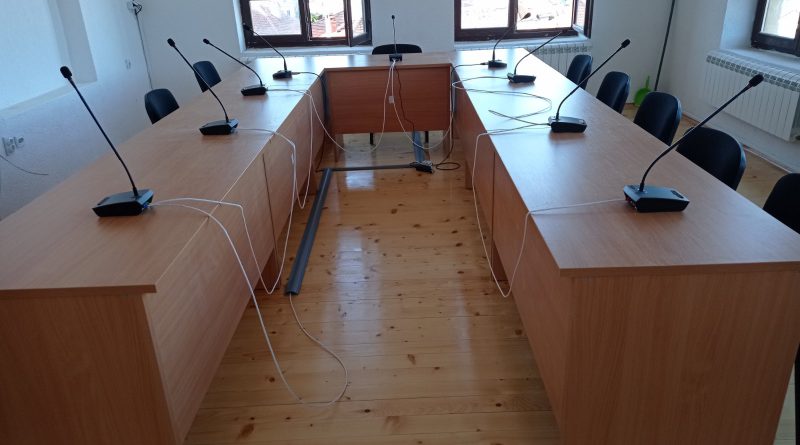 Во 10 и 30 прва седница на советот во живо на Фејсбук